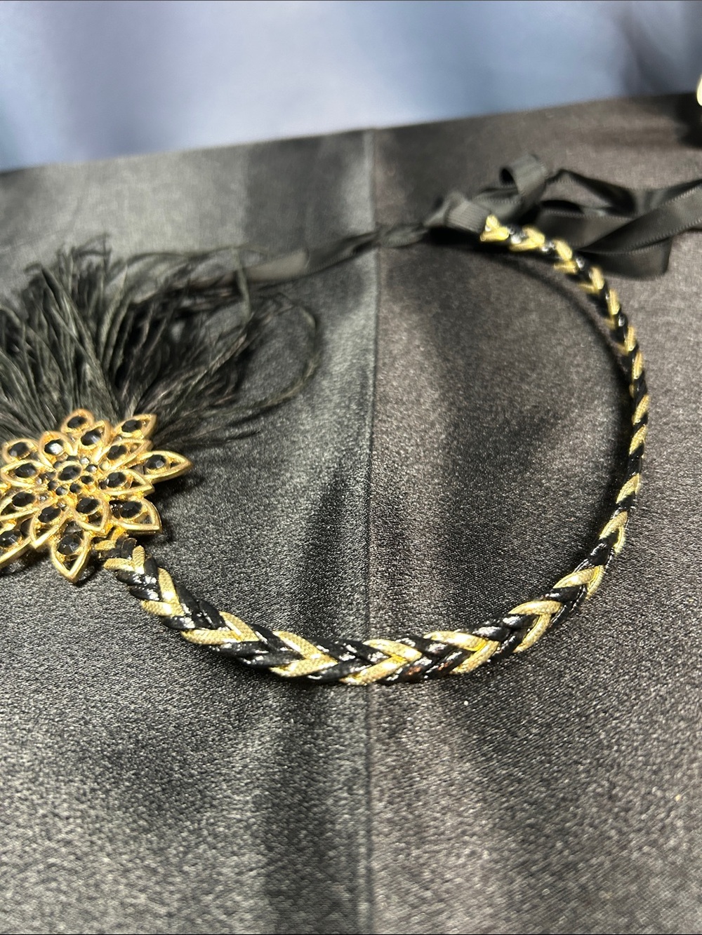 This is a vintage-style 1920s Flapper Headband - Picture 5 of 6